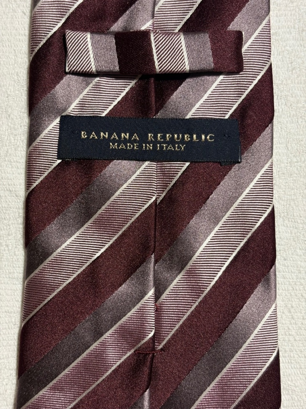 Banana Republic 100% Silk Burgundy & Grey Striped Tie – Made in Italy